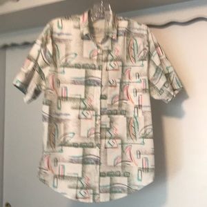 Discover USA collared button down blouse with shoulder pads